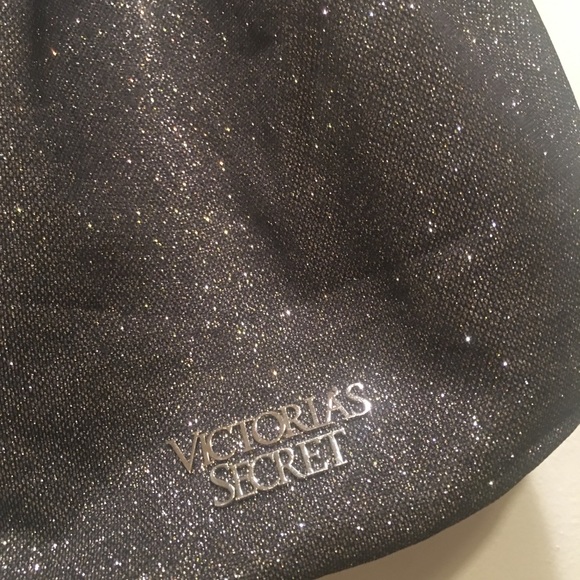 Victoria secret limited edition bag - Picture 4 of 7